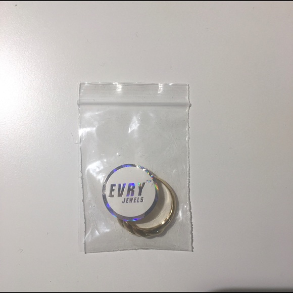 Brand New 14k Gold Plated Croissant Ring - Picture 8 of 8